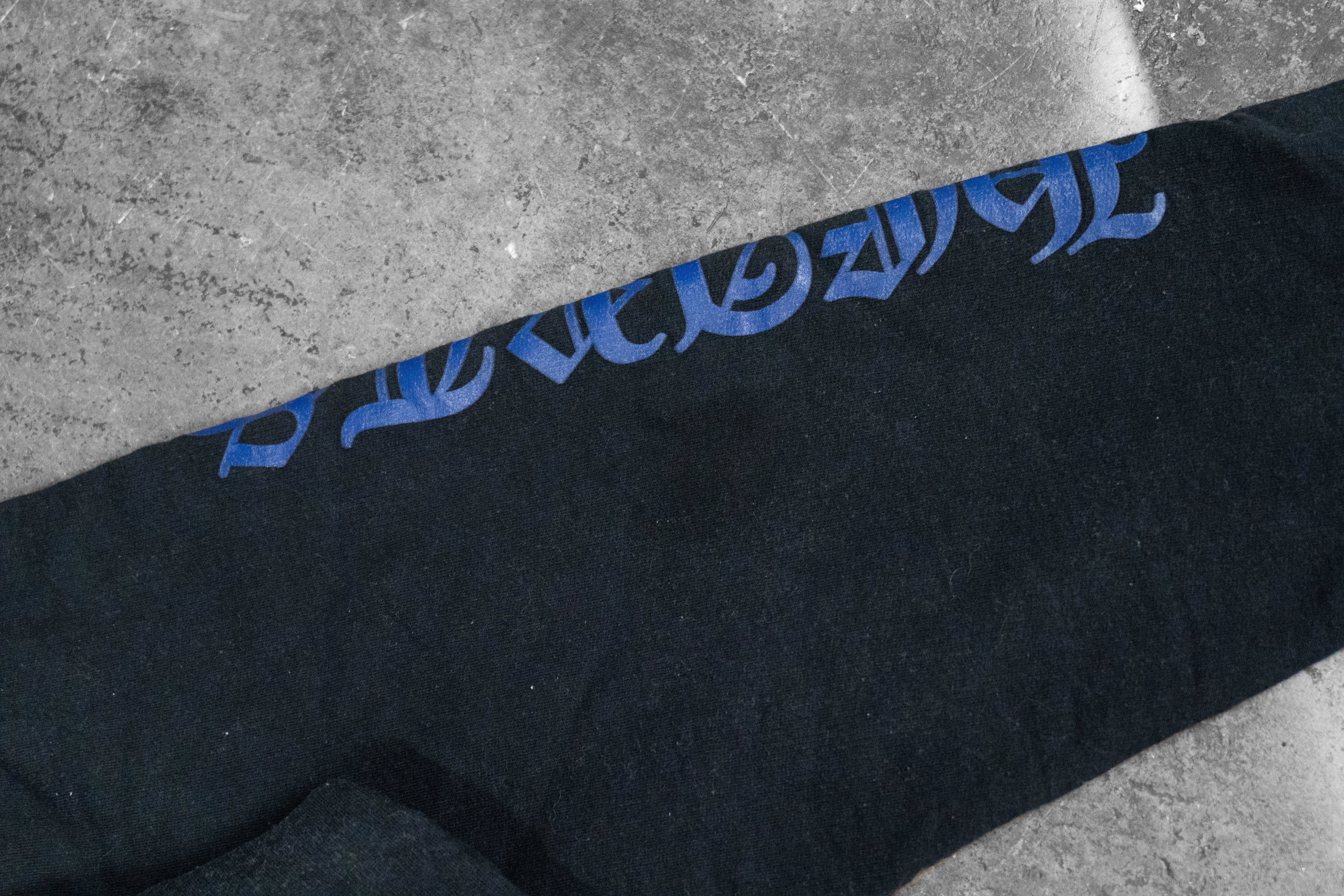 CHROME HEARTS — BLACK ZIP-UP HOODIE WITH BLUE LOGO PRINT
