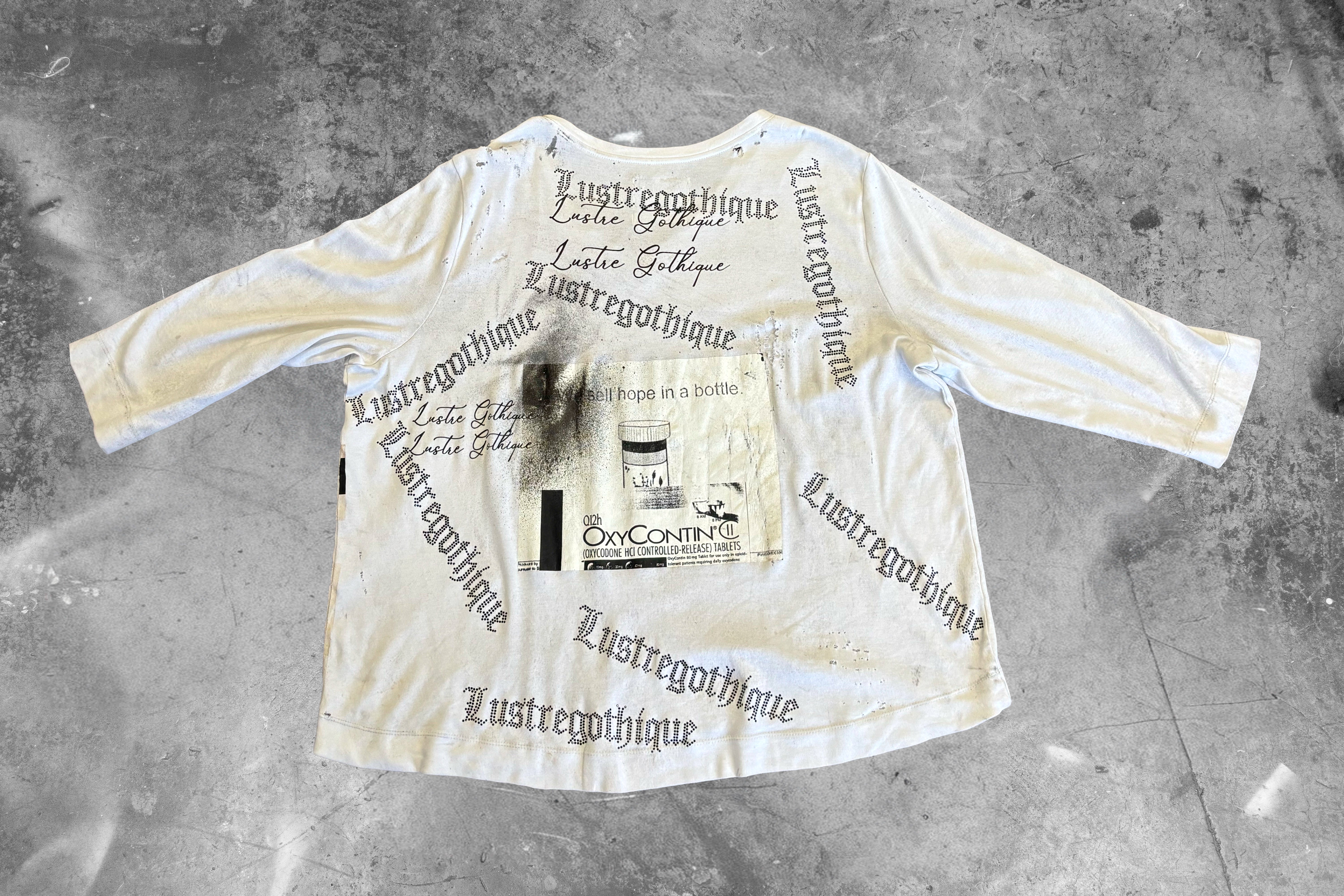 LUSTREGOTHIQUE — JUST SAY NO GRAPHIC LONG SLEEVE TEE (1/1)